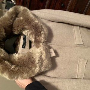 Gorgeous Ralph Lauren coat